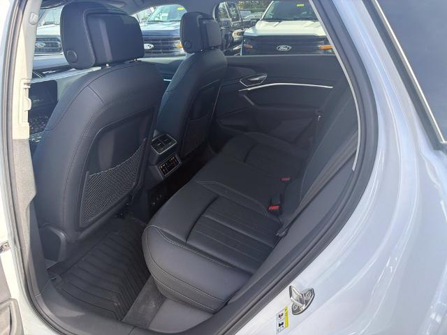 2024 Audi Q8 - $35,490
