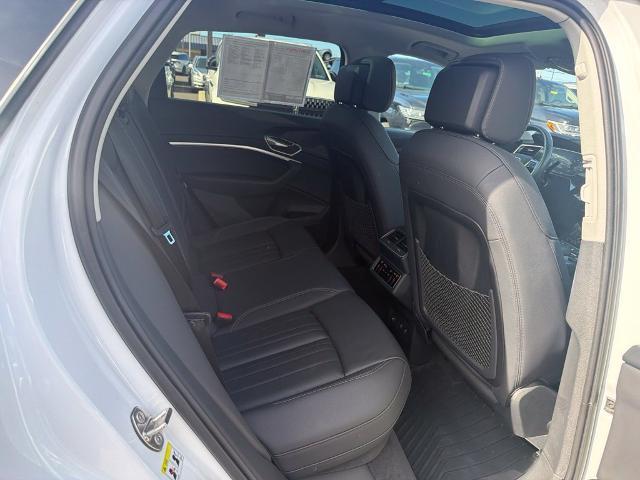 2024 Audi Q8 - $35,490
