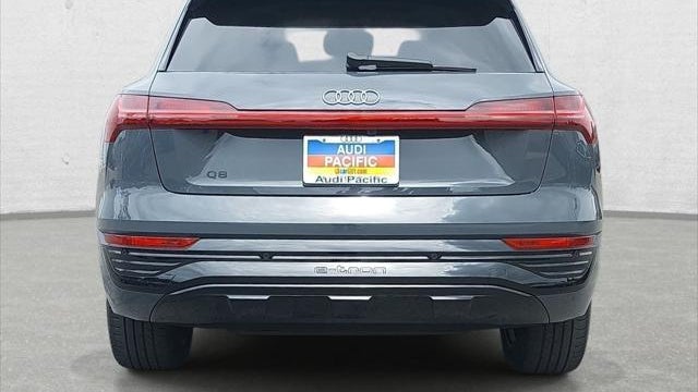 2024 Audi Q8 e-tron quattro Premium