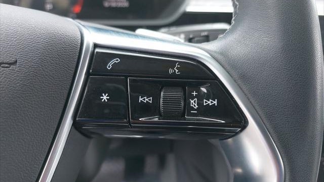 2024 Audi Q8 e-tron quattro Premium