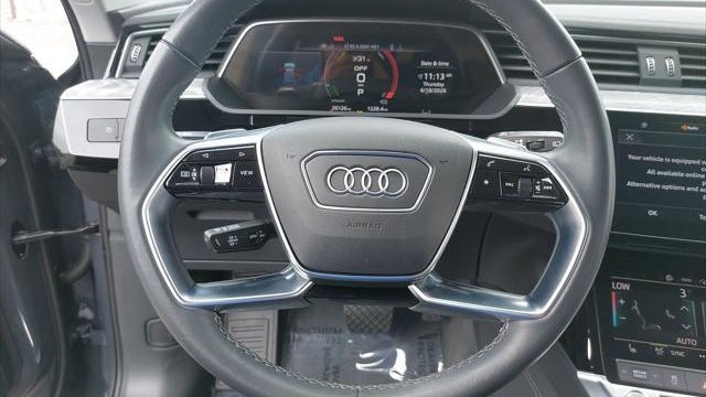 2024 Audi Q8 e-tron quattro Premium