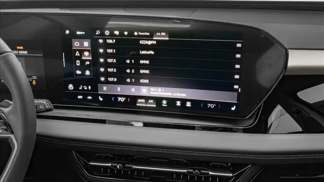 2027 Audi Q6 e-tron quattro Premium Plus