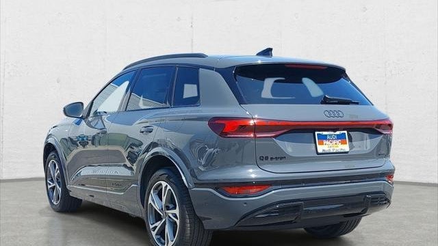 2027 Audi Q6 e-tron quattro Premium Plus