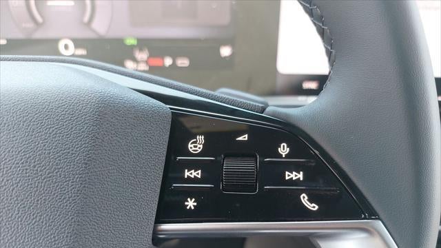 2027 Audi Q6 e-tron quattro Premium Plus