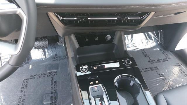 2027 Audi Q6 e-tron quattro Premium Plus