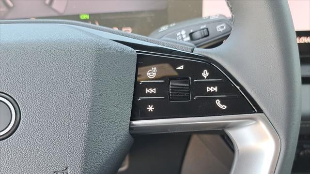 2027 Audi Q6 e-tron quattro Premium Plus