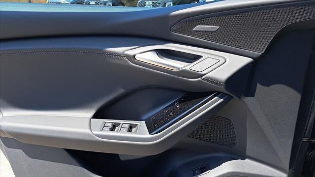 2027 Audi Q6 e-tron quattro Premium Plus