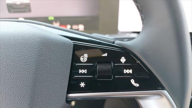 2027 Audi Q6 e-tron quattro Premium Plus