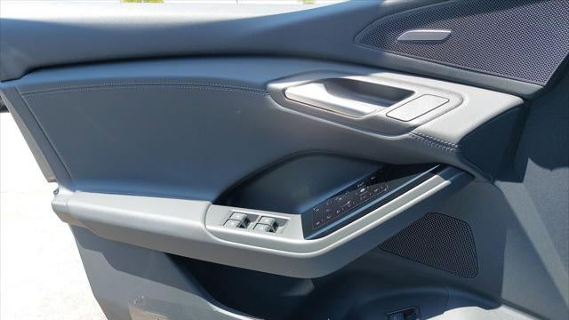 2027 Audi Q6 e-tron quattro Premium Plus