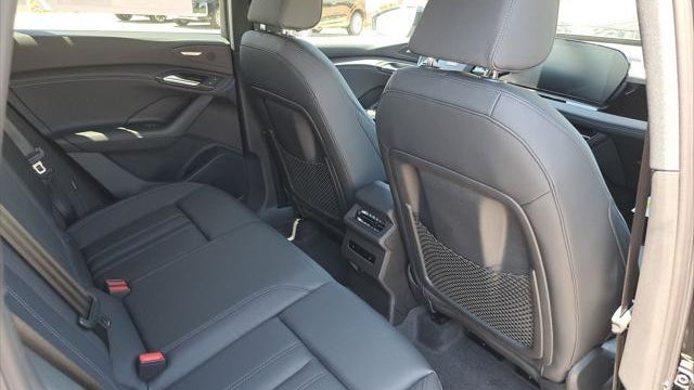 2027 Audi Q6 e-tron quattro Premium Plus