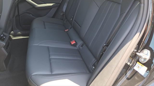 2027 Audi Q6 e-tron quattro Premium Plus