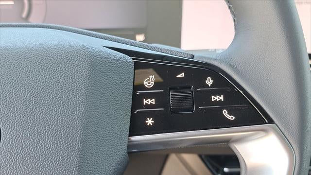 2027 Audi Q6 e-tron quattro Premium Plus