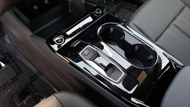 2027 Audi Q6 e-tron quattro Premium Plus
