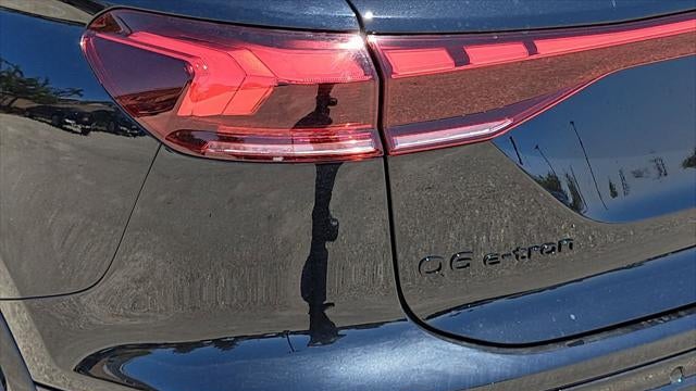 2027 Audi Q6 e-tron quattro Premium Plus