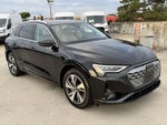 2024 Q8 e-tron Thumbnail 3