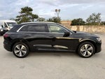2024 Q8 e-tron Thumbnail 4