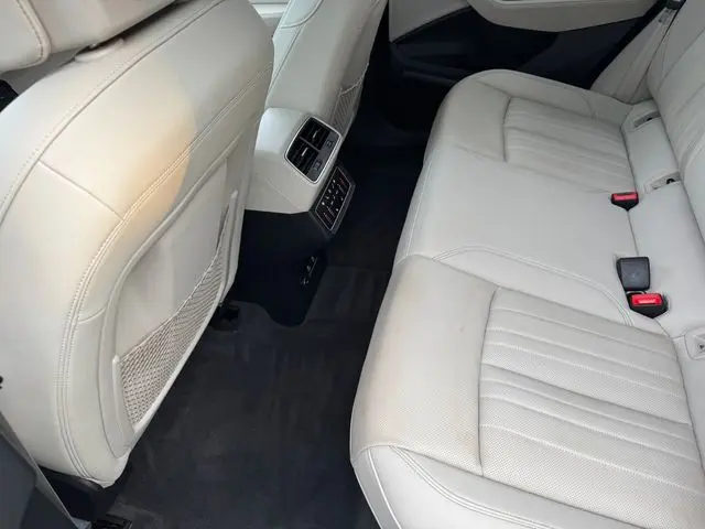 2024 Audi Q8 - $38,001