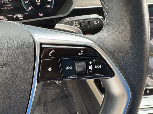 2024 Audi Q8 - $38,001