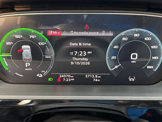 2024 Audi Q8 - $38,001