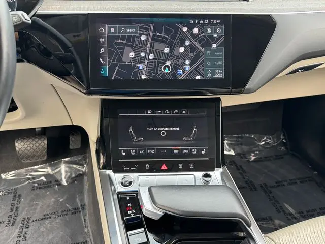 2024 Audi Q8 - $38,001