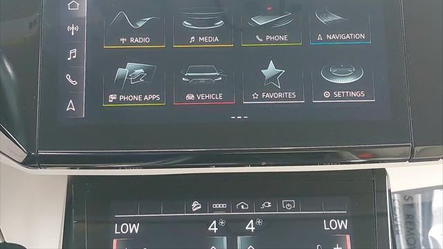 2024 Audi Q8 e-tron quattro Premium Plus