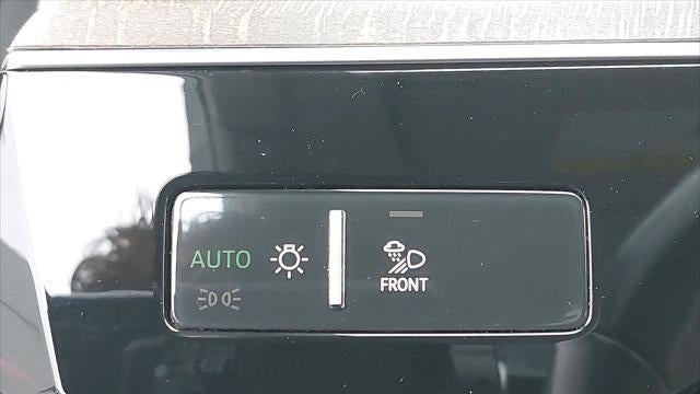 2024 Audi Q8 e-tron quattro Premium Plus