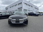 2024 Q8 e-tron Thumbnail 3