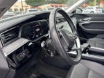 2024 Q8 e-tron Thumbnail 18