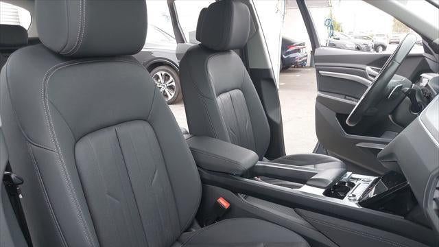 2024 Audi Q8 e-tron quattro Premium Plus