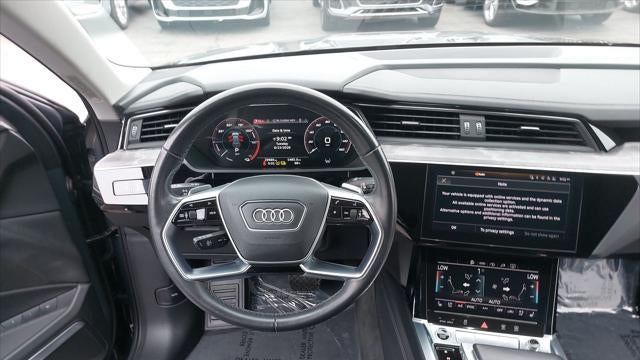 2024 Audi Q8 e-tron quattro Premium Plus