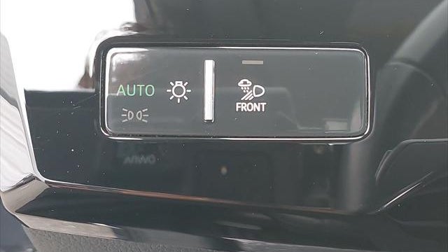 2024 Audi Q8 e-tron quattro Premium Plus