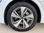 2024 Q8 e-tron Thumbnail 10