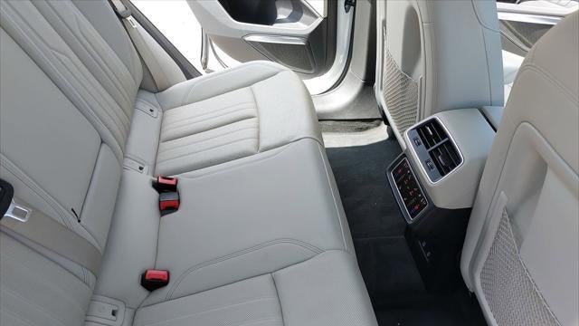 2024 Audi Q8 e-tron quattro Premium Plus