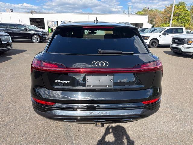 2024 Audi Q8 - $38,590