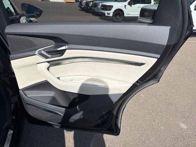 2024 Audi Q8 - $38,590