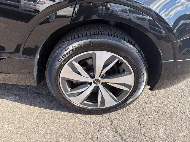 2024 Audi Q8 - $38,590
