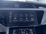 2024 Q8 e-tron Thumbnail 30