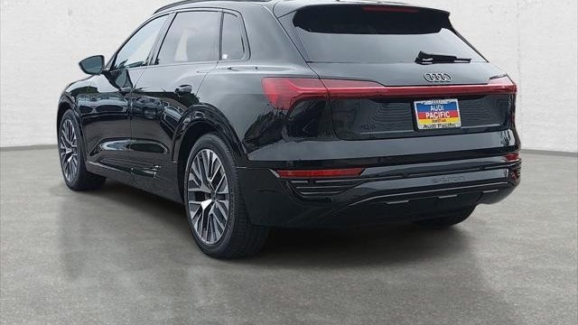 2024 Audi Q8 e-tron quattro Premium Plus