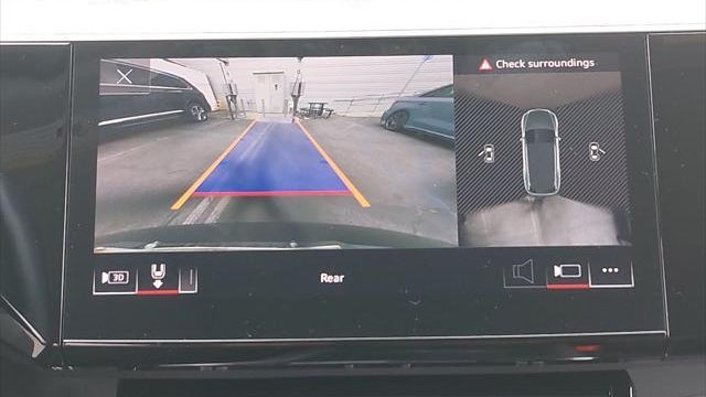 2024 Audi Q8 e-tron quattro Premium Plus