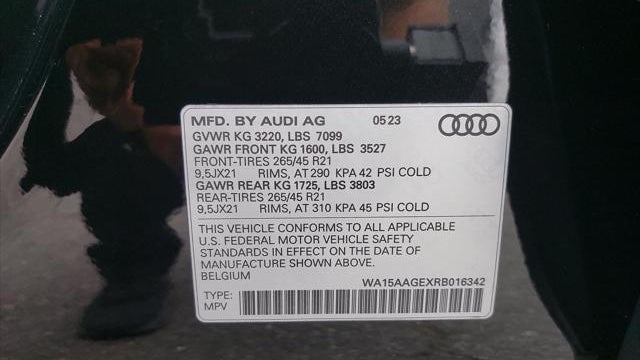 2024 Audi Q8 e-tron quattro Premium Plus