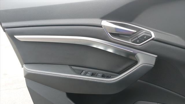 2024 Audi Q8 e-tron quattro Prestige