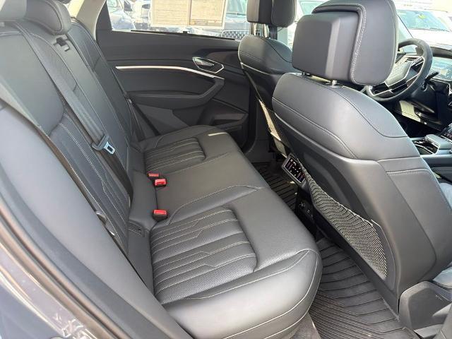 2024 Audi Q8 - $43,490