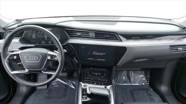 2024 Audi Q8 e-tron quattro Prestige