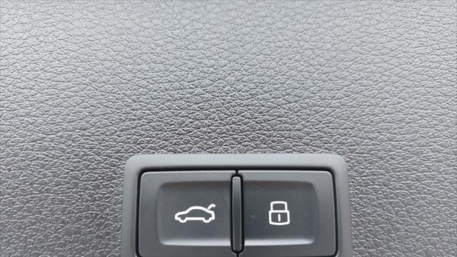 2024 Audi Q8 e-tron quattro Prestige