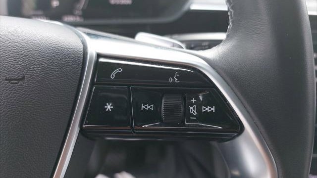 2024 Audi Q8 e-tron quattro Prestige