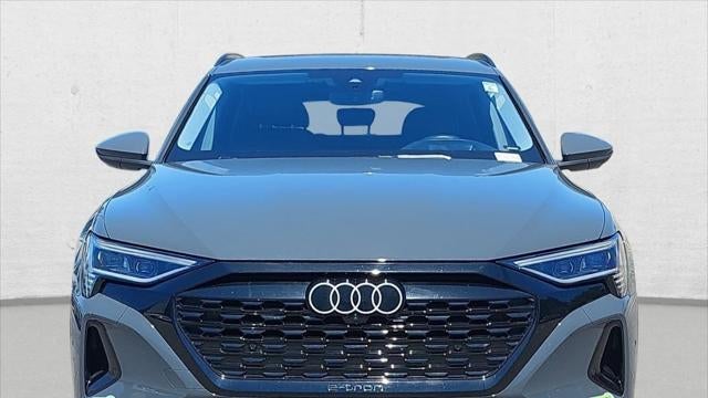 2024 Audi Q8 e-tron quattro Prestige