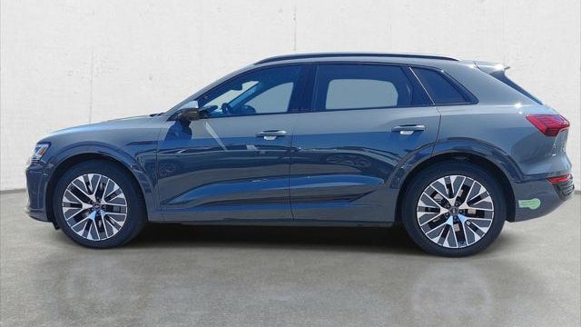 2024 Audi Q8 e-tron quattro Prestige