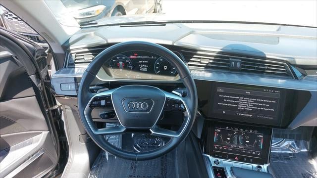 2024 Audi Q8 e-tron quattro Prestige