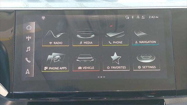 2024 Audi Q8 e-tron quattro Prestige
