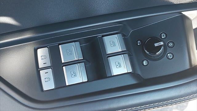 2024 Audi Q8 e-tron quattro Prestige